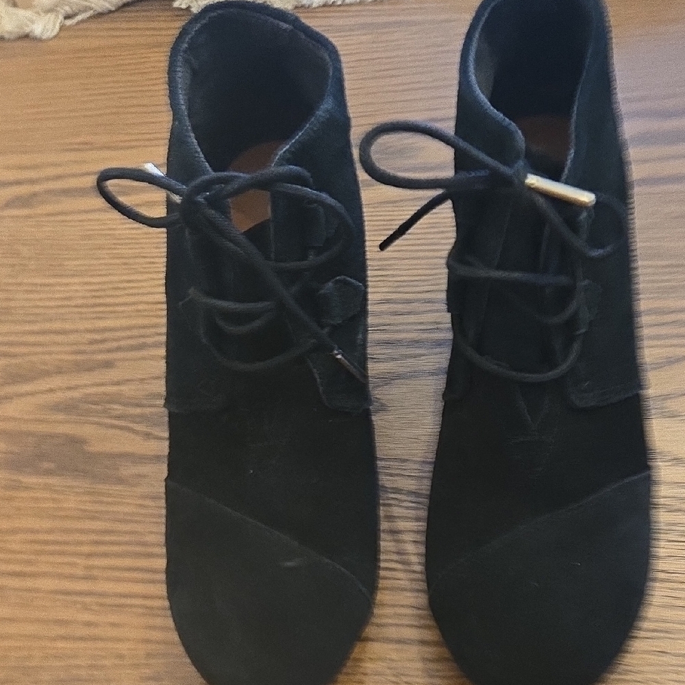 Toms Wedge Black Women's Ankle Boots